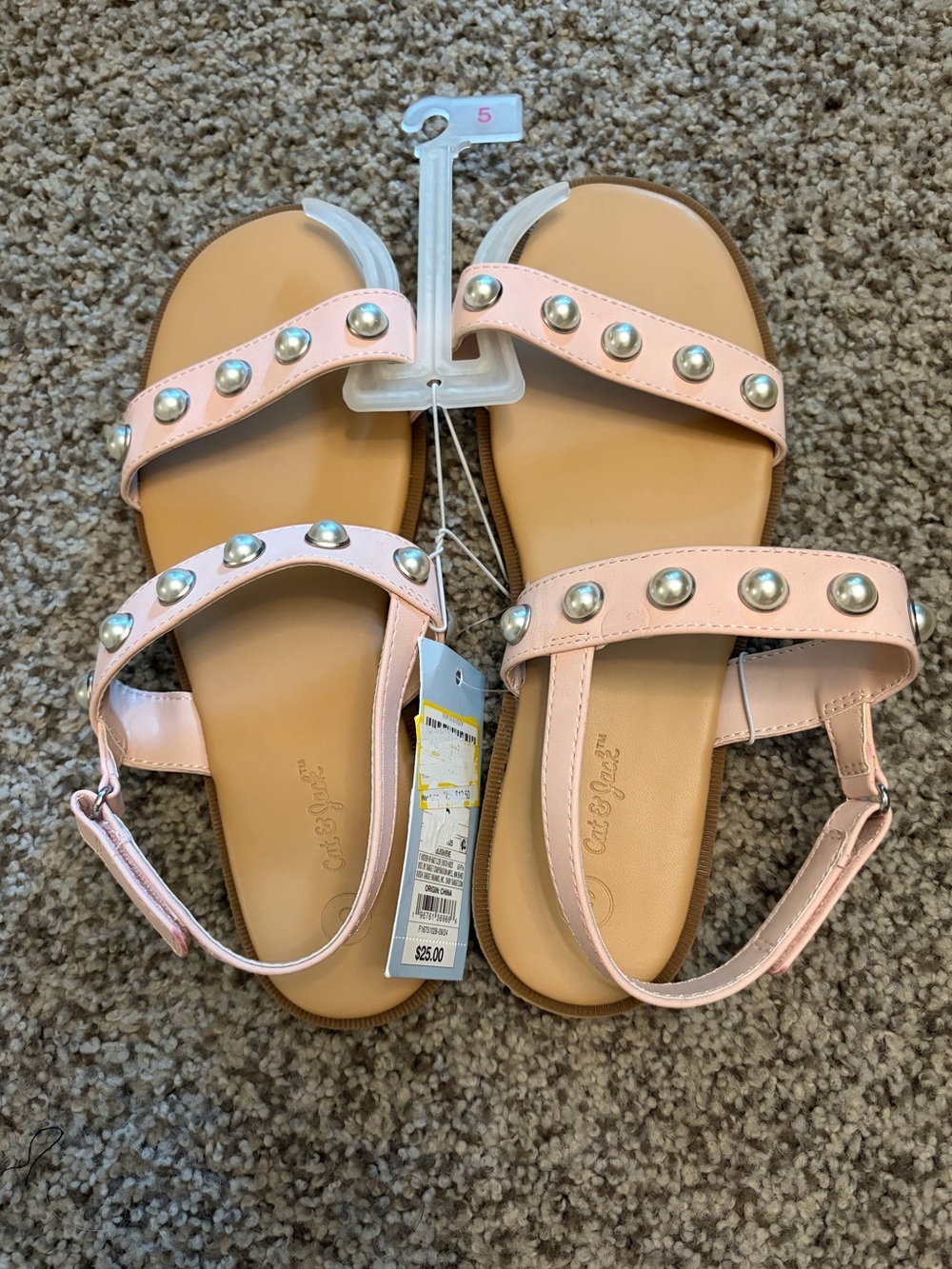 Cat & Jack sandals in size 5 NWT